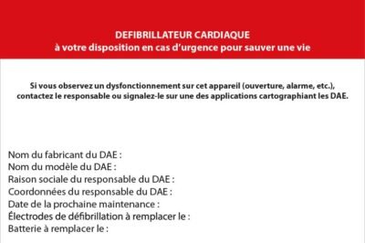 défibrillateur cardiaque 20 x 15 cm
